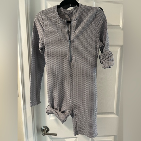 Shorts onesie. Sexy/cute - Picture 2 of 2